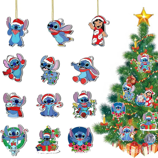 Disney Stitch 12’li Noel Süs Seti – Ağaç Süsü & Dekoratif Figür Seti