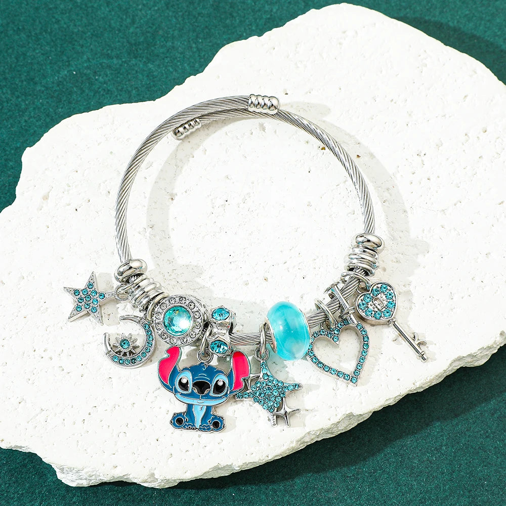 Stitch Kalpli ve Yıldızlı Kadın Bilekli