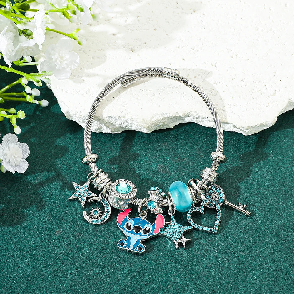 Stitch Kalpli ve Yıldızlı Kadın Bilekli